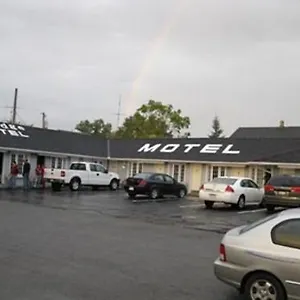 ** Motel E-lodge Near The Falls Canada